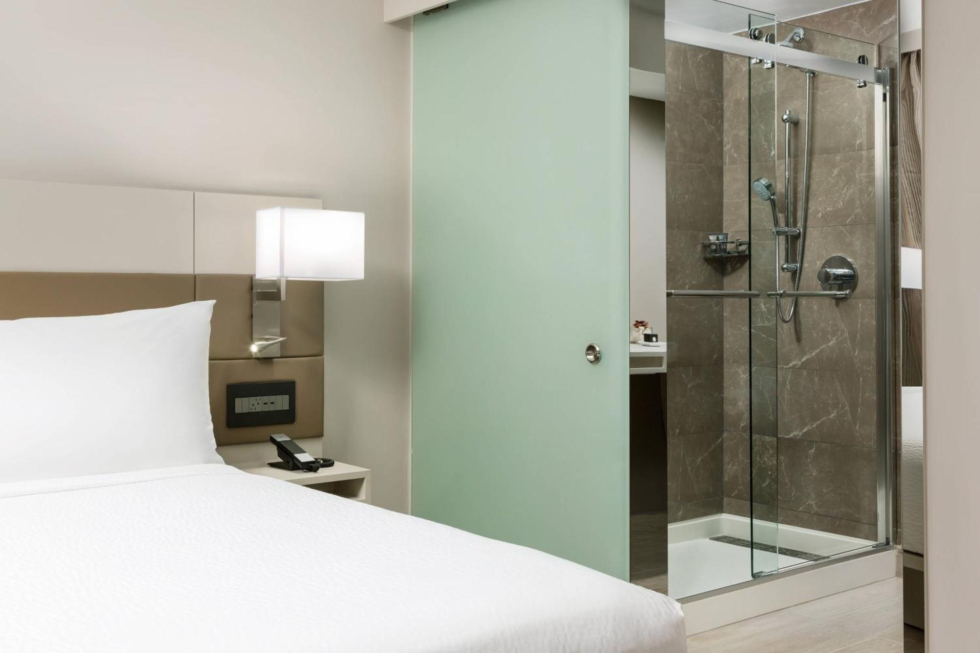 One-Bedroom King Suite Balcony